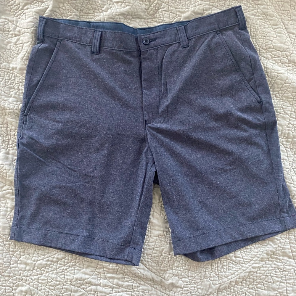 Izod Golf shorts 36 waist